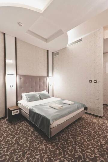Фото номера Апартаменты с балконом Отель Hotel Janów г. Янув-Любельский 4