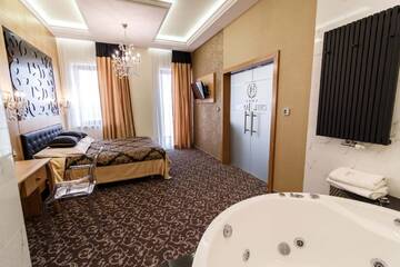 Фотографии Отель Hotel Janów г. Янув-Любельский (Польша) №2 Фото Отель Hotel Janów г. Янув-Любельский 2